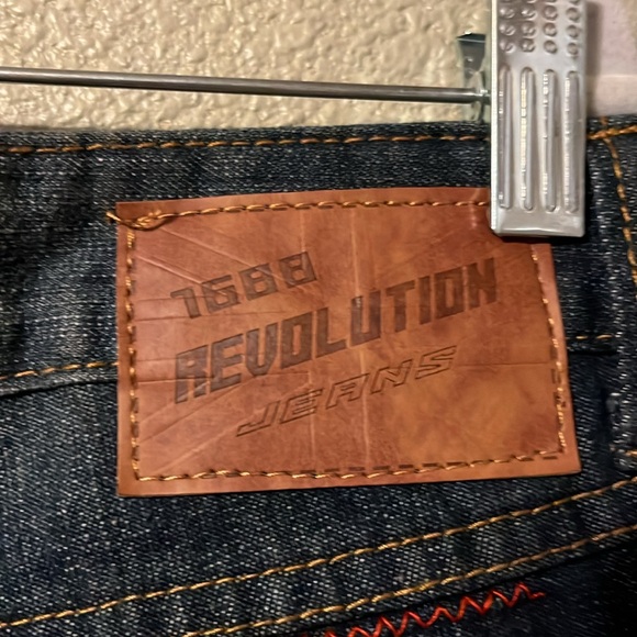 16 Revolution 88 men’s jeans, NWT - Picture 10 of 10